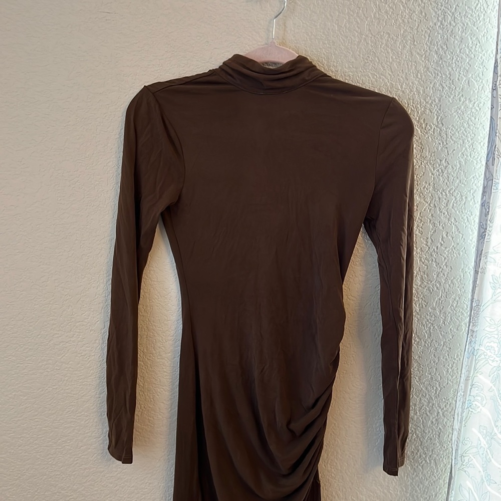 New Camila coelho Benita Midi Dress in Brown - Picture 5 of 12